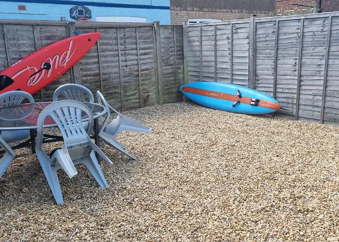 Cosy Old House Free Parking Close To Town & Beach